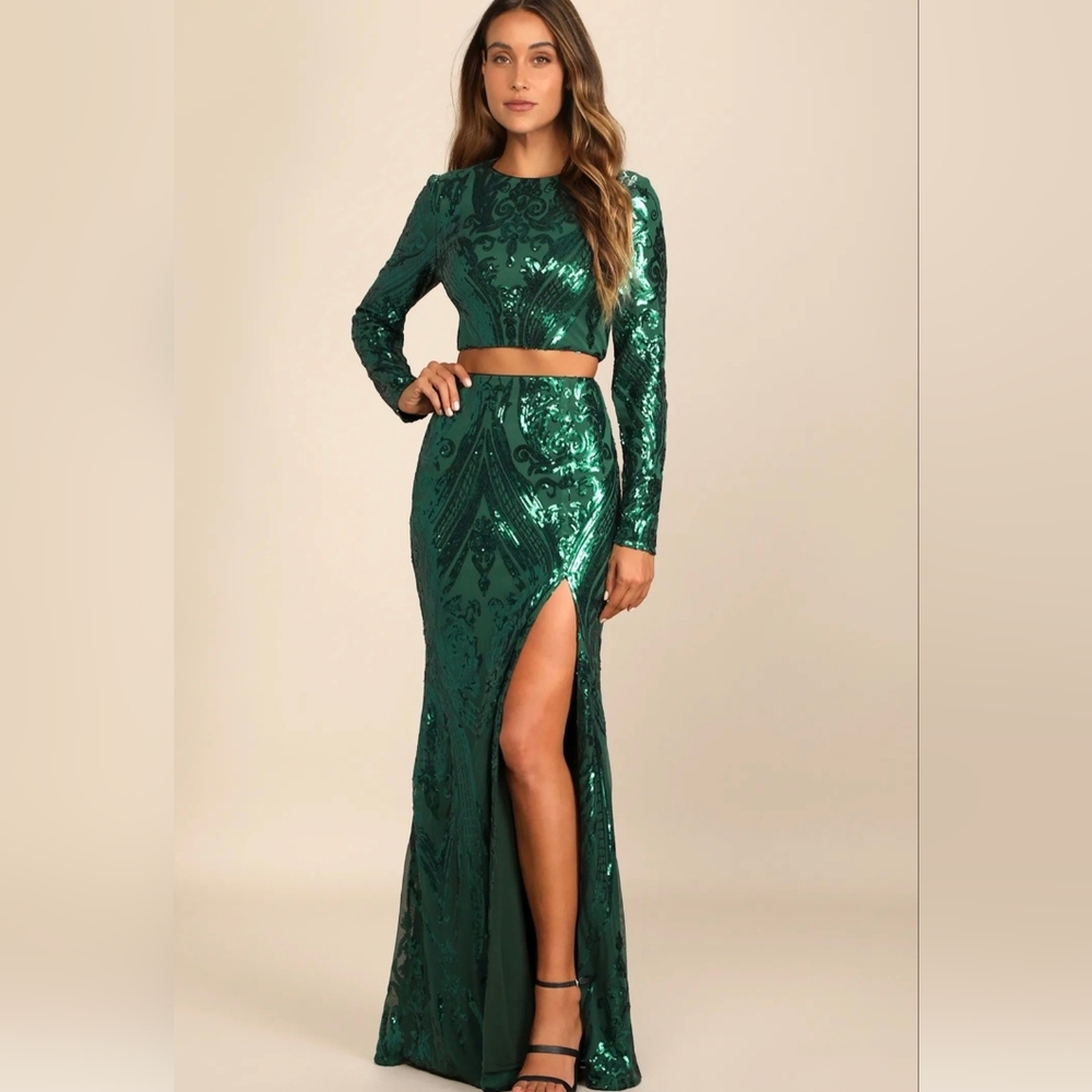Luxe Aesthetic Green Sequin Long Sleeve Two-Piece Maxi Dress Lulus size medium